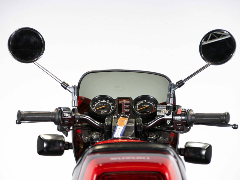 Image 9/50 of Suzuki DUMMY (1987)