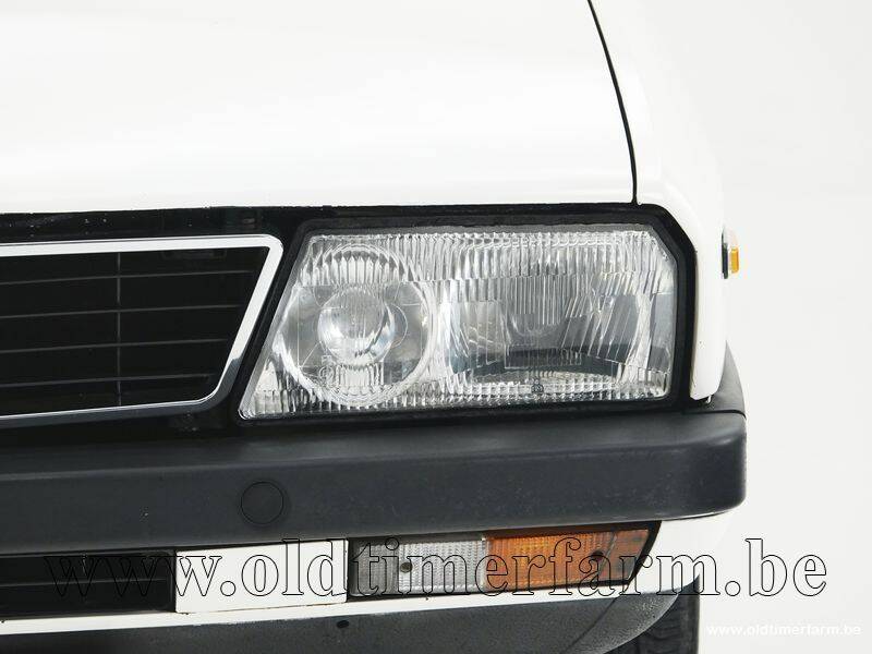 Image 12/15 de Lancia Gamma Coupe 2500 (1979)