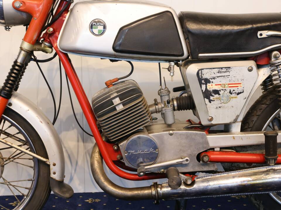 Image 25/28 of Puch M 125 (1968)