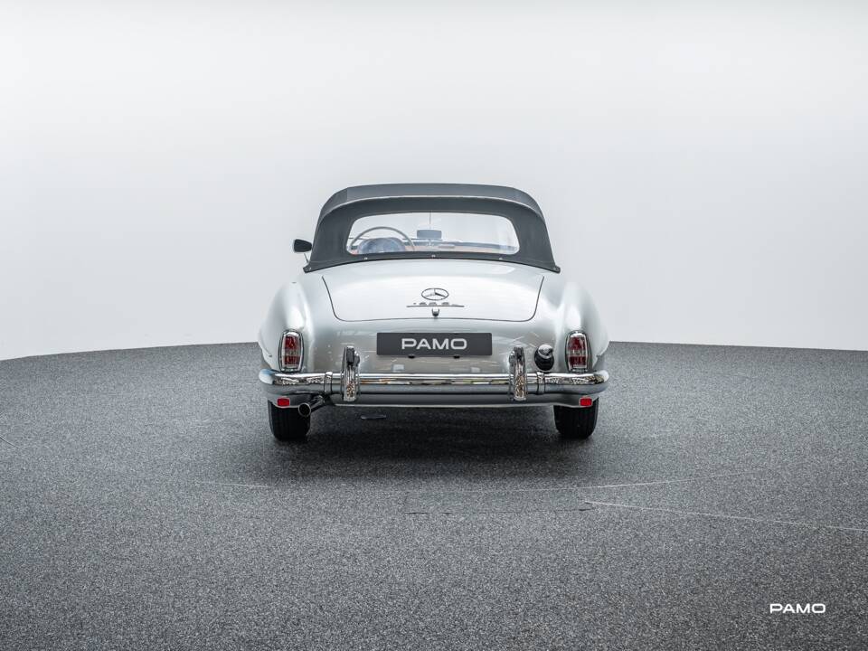 Image 6/44 of Mercedes-Benz 190 SL (1957)