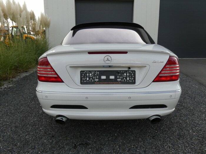 Bild 6/7 von Mercedes-Benz CL 500 (2000)