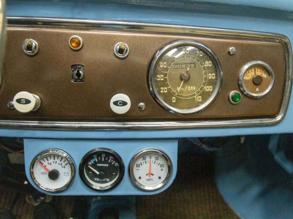 Image 39/50 of FIAT 500 C Topolino (1949)