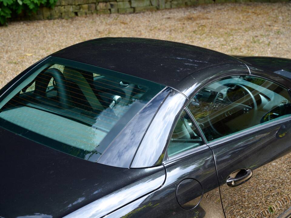 Image 18/50 of Mercedes-Benz SLK 350 (2004)