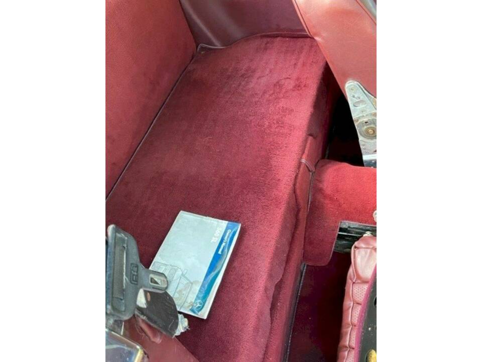 Bild 21/36 von Mercedes-Benz 560 SL (1986)