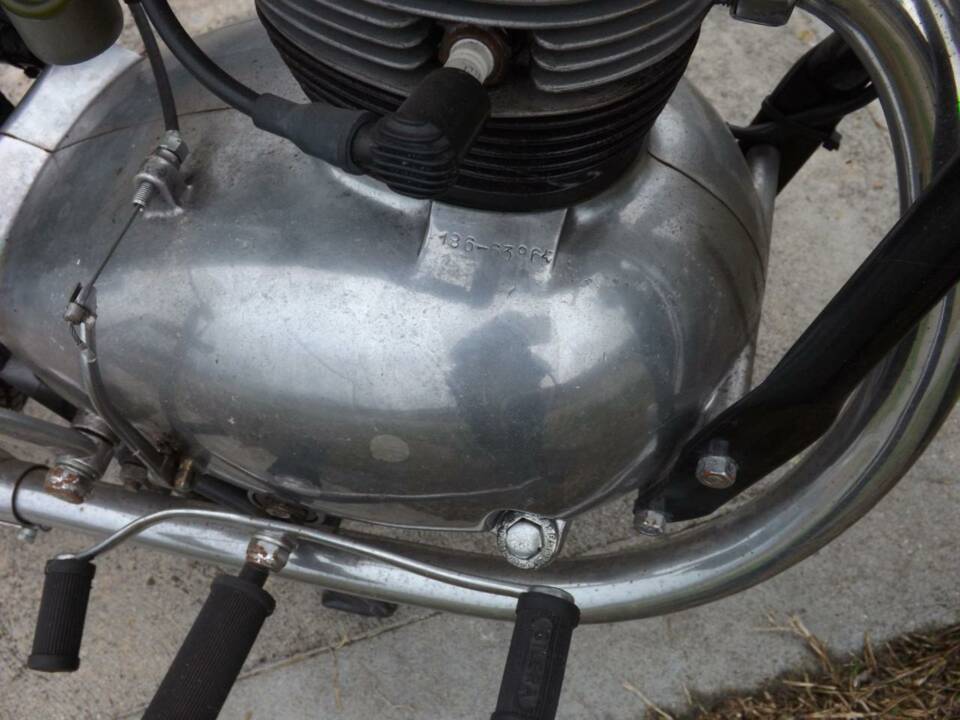 Imagen 29/50 de Gilera 150 Sport (1955)