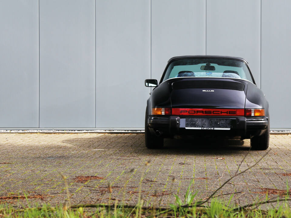 Image 42/67 de Porsche 911 2.7 S (1977)