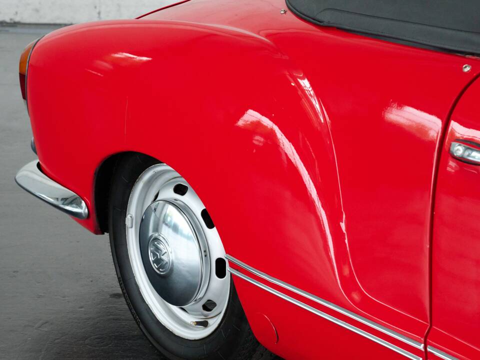 Image 30/50 of Volkswagen Karmann Ghia 1500 (1971)