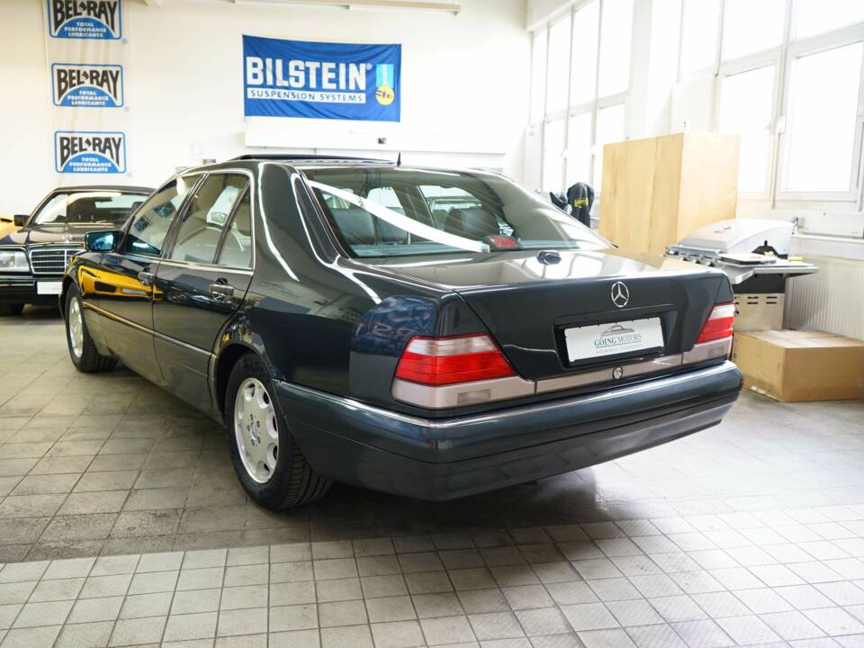 Bild 10/36 von Mercedes-Benz S 500 (1996)