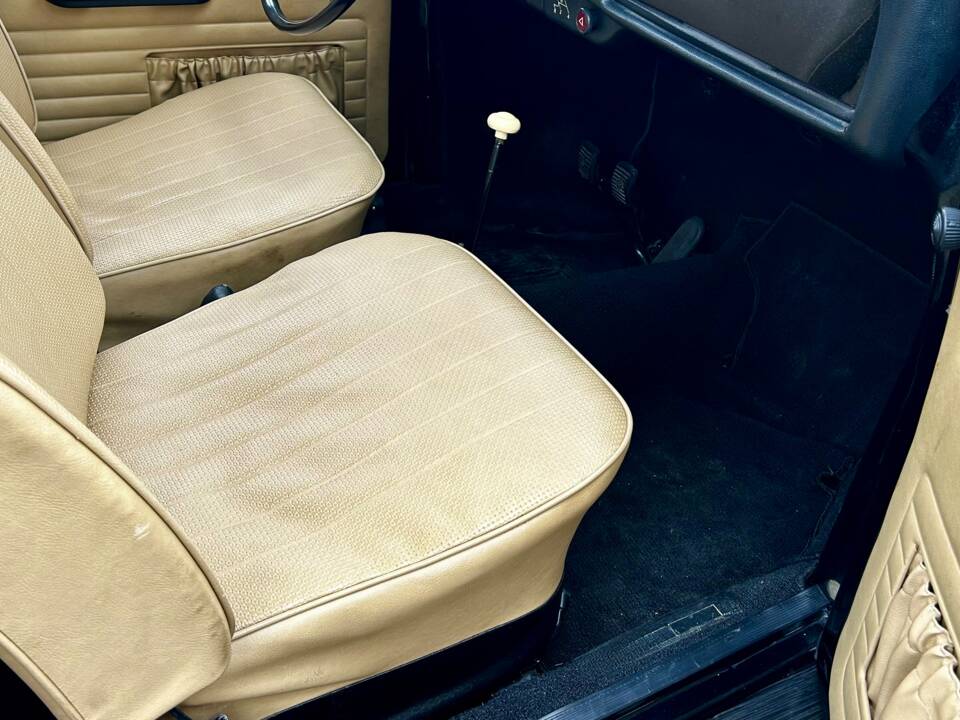 Image 11/14 of Volkswagen Käfer 1300 (1971)