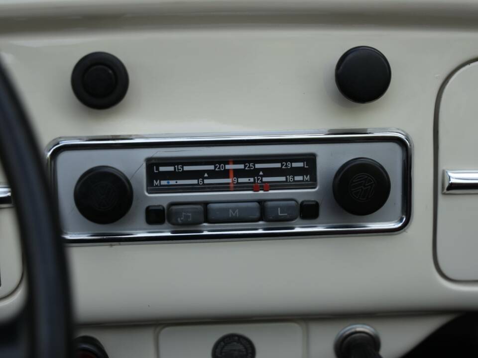 Bild 38/41 von Volkswagen Käfer 1500 (1967)