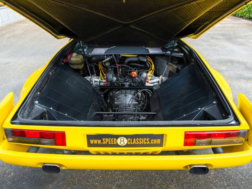 Image 16/18 of De Tomaso Pantera 90 Si (1991)