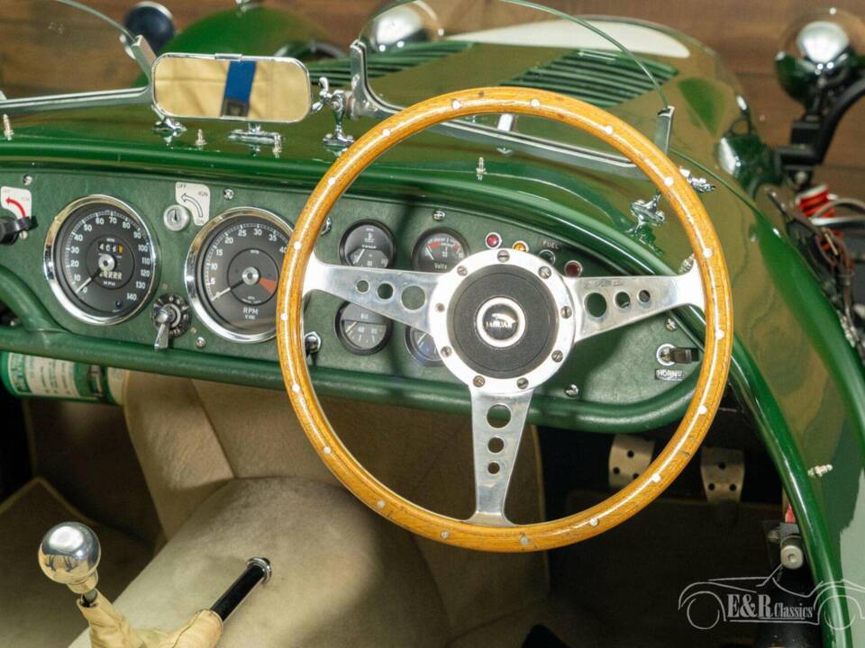 Image 6/19 of Jaguar Kougar Sports MK2 (1964)