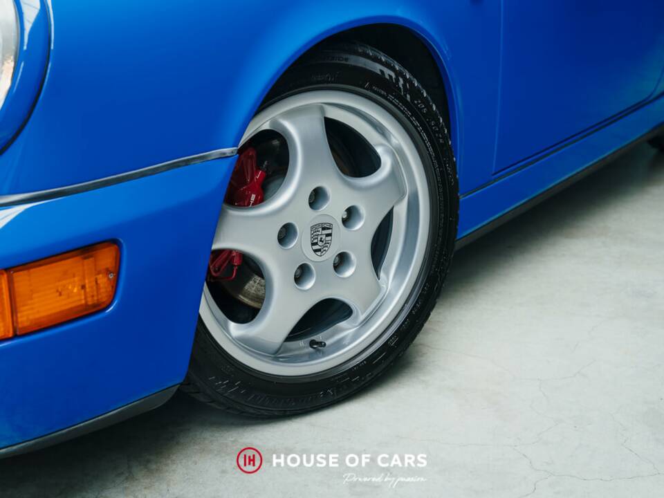 Image 11/25 of Porsche 911 Carrera 4 (1992)