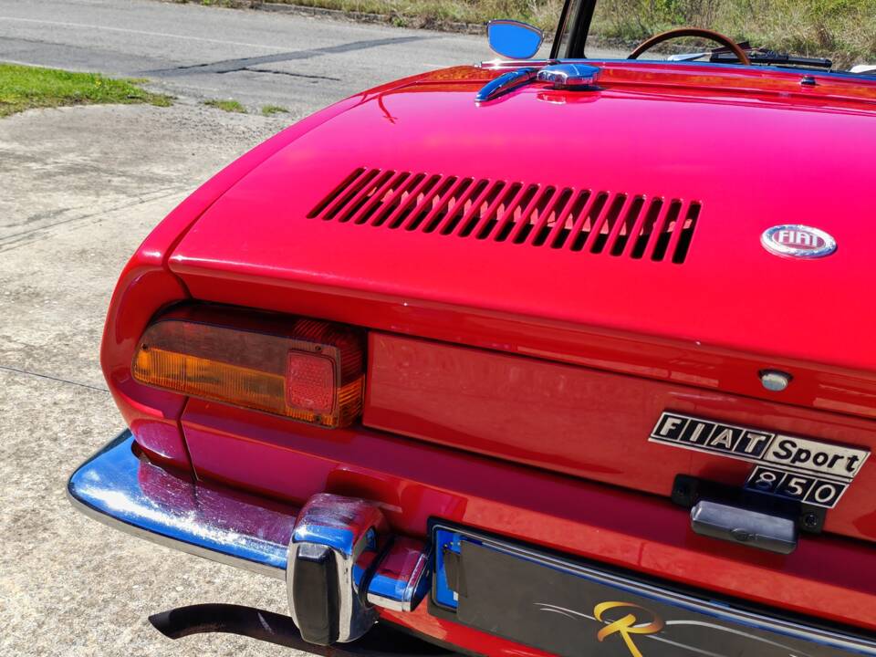 Bild 26/50 von FIAT 850 Sport Spider (1969)
