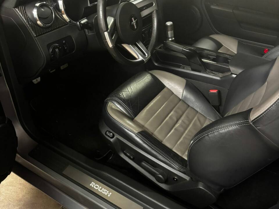 Image 45/60 of Ford Mustang GT (2005)