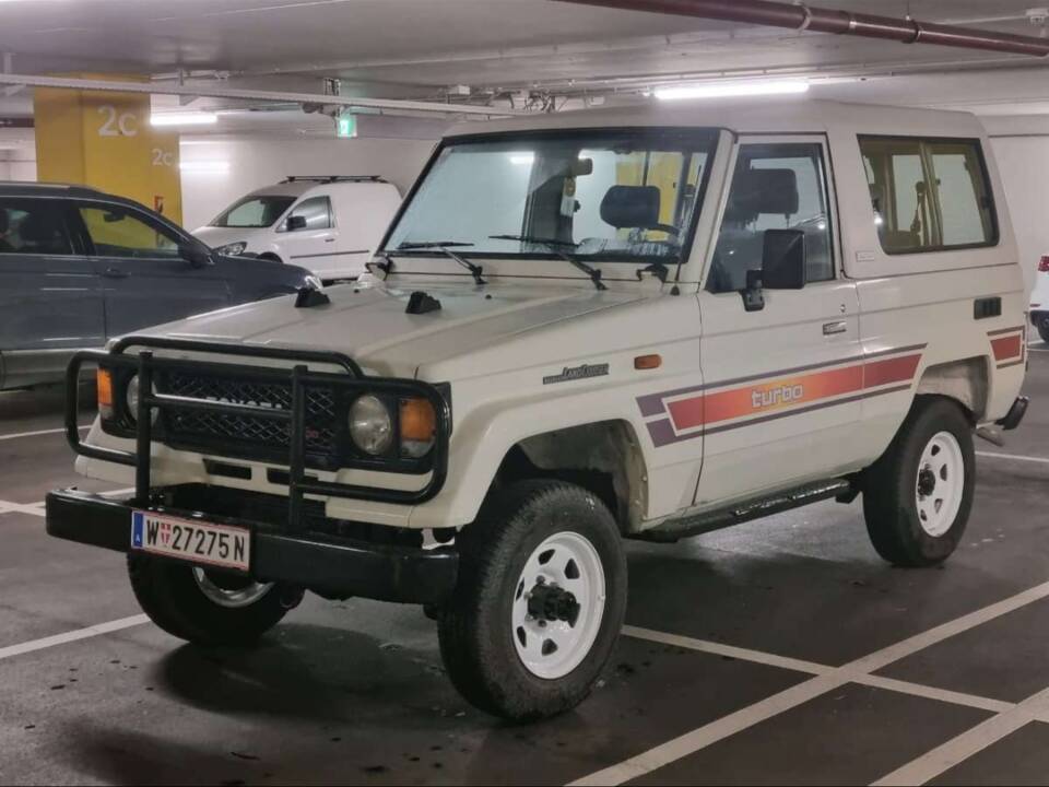 Immagine 1/19 di Toyota Land Cruiser Turbo LJ 70 (1987)