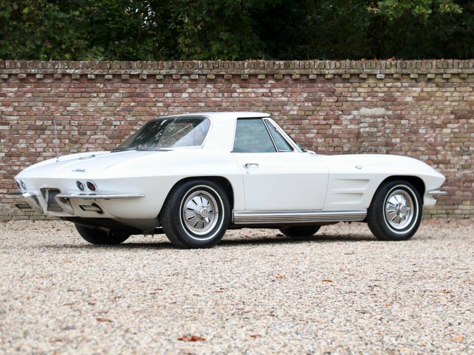 Image 28/50 de Chevrolet Corvette Sting Ray Convertible (1964)