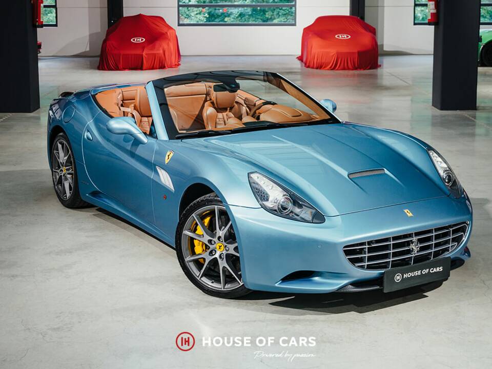 Image 4/25 of Ferrari California 30 (2012)