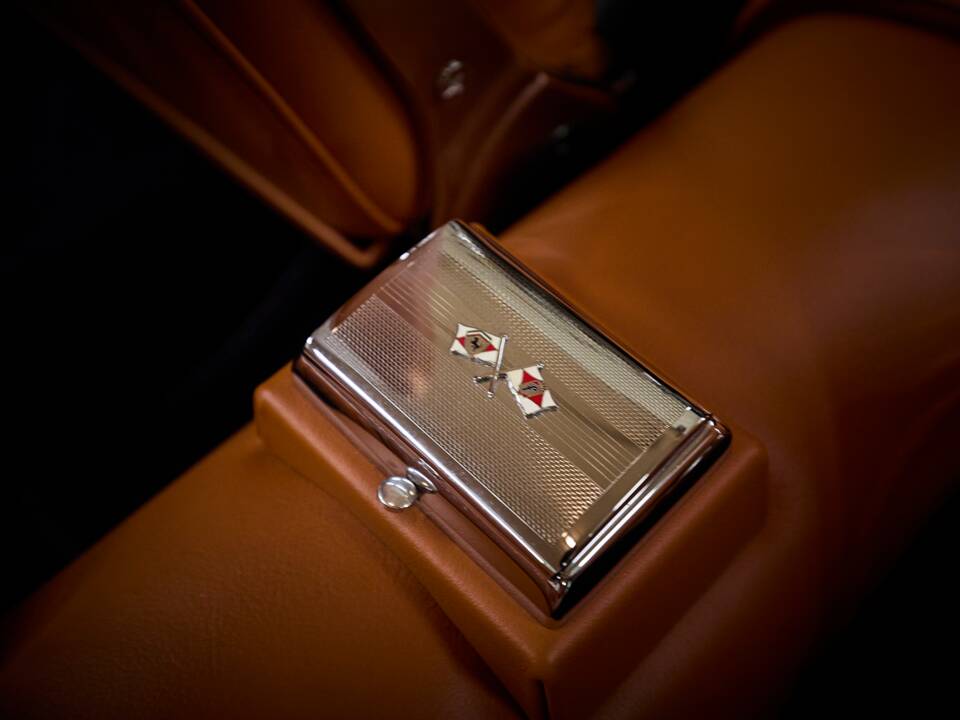 Imagen 62/90 de Ferrari 250 GT 2+2 (1963)