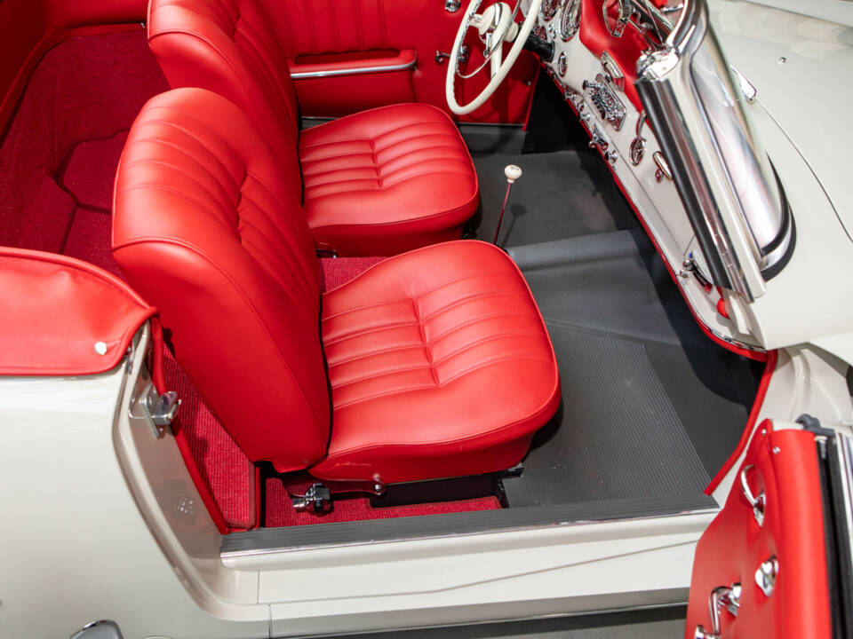 Image 12/28 of Mercedes-Benz 190 SL (1961)
