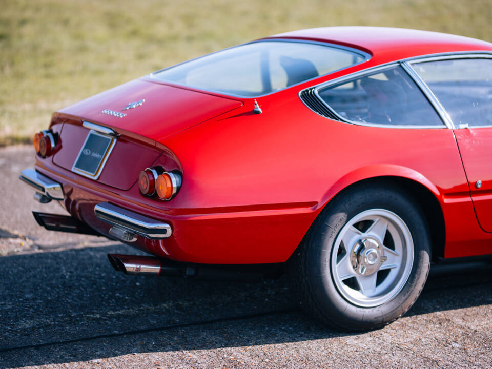 Immagine 41/50 di Ferrari 365 GTB&#x2F;4 Daytona (1973)