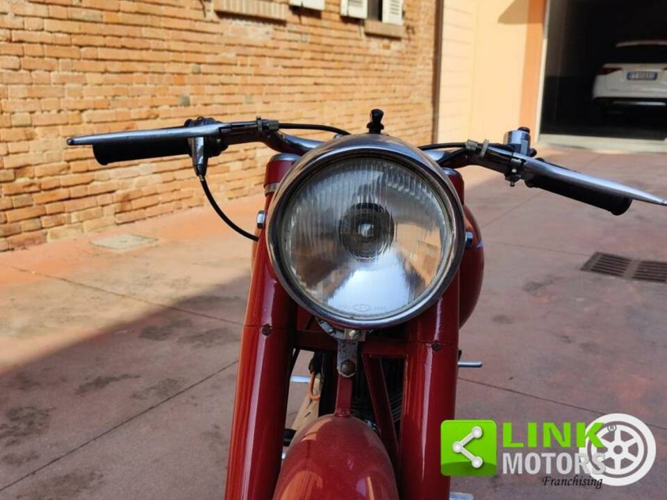 Bild 19/19 von MV Agusta DUMMY (1955)