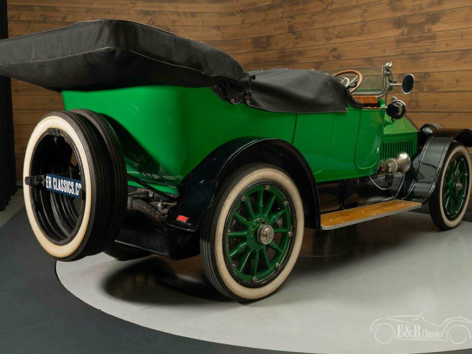 Image 15/19 of Cadillac Model 30 (1912)