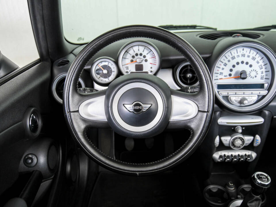 Bild 8/50 von Mini Cooper (2010)