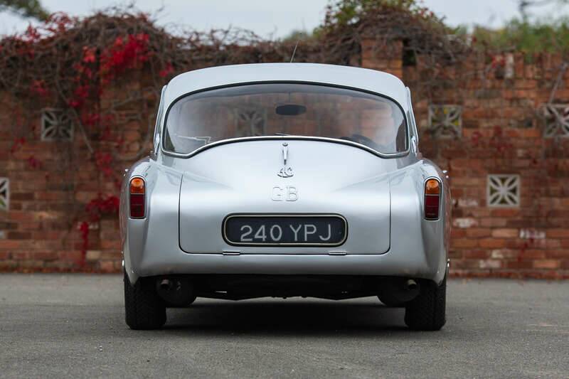 Imagen 7/10 de AC Greyhound (1962)