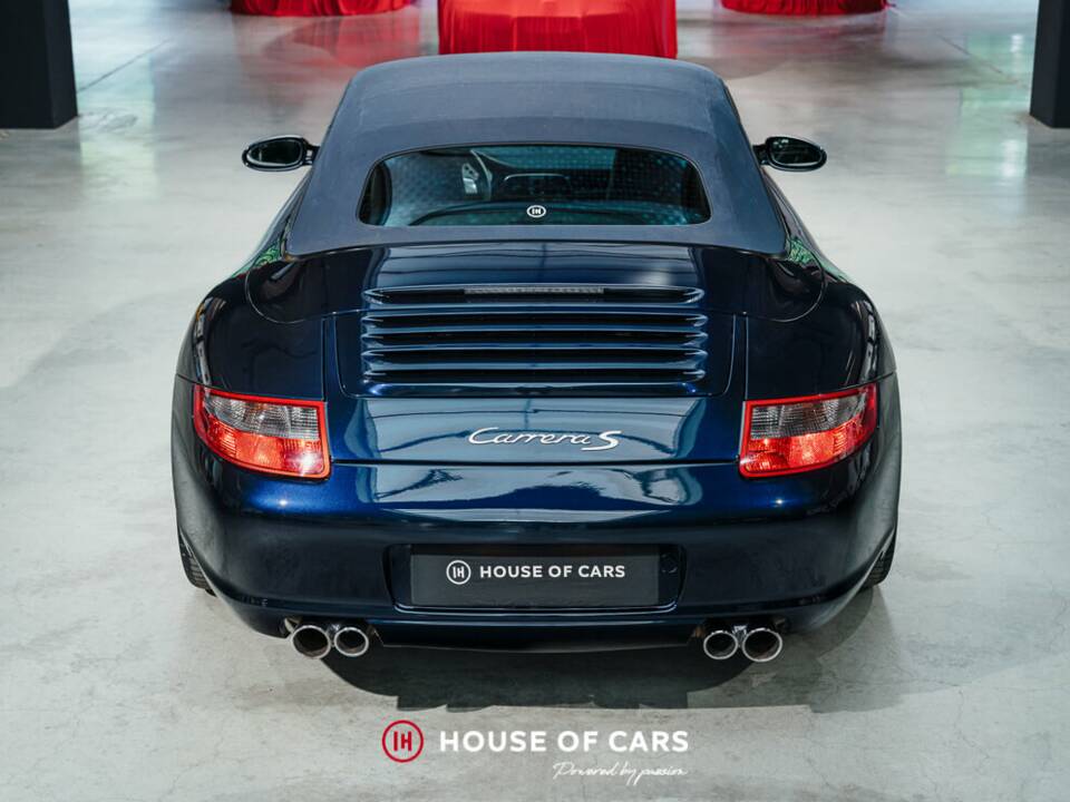 Bild 8/25 von Porsche 911 Carrera S (2005)