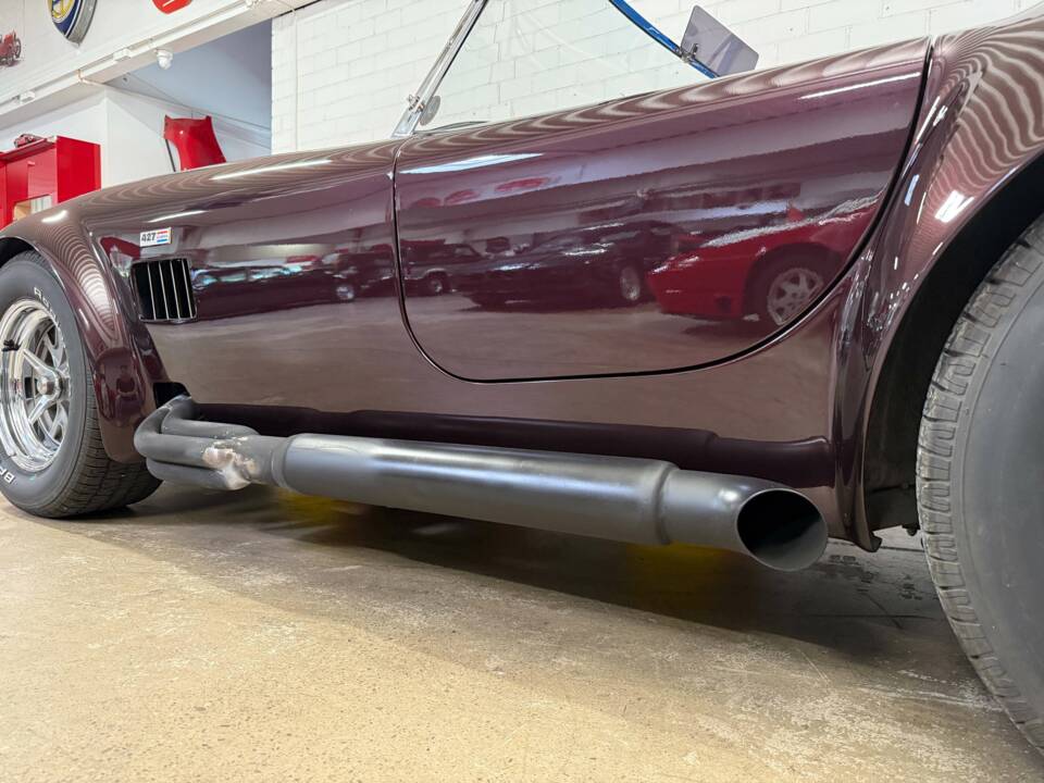 Image 17/17 of AC Cobra 427 (1968)