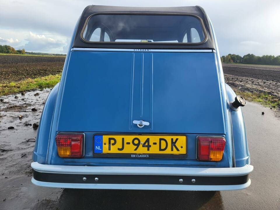 Imagen 7/8 de Citroën 2 CV 6 (1987)