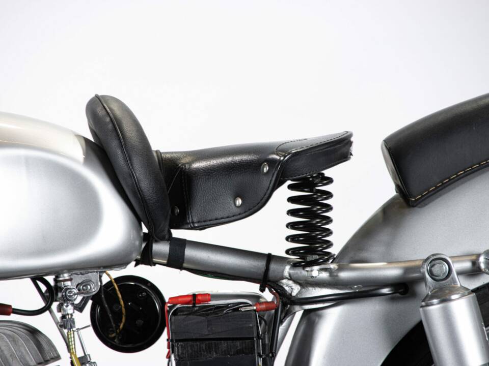 Image 27/50 de Mondial DUMMY (1954)