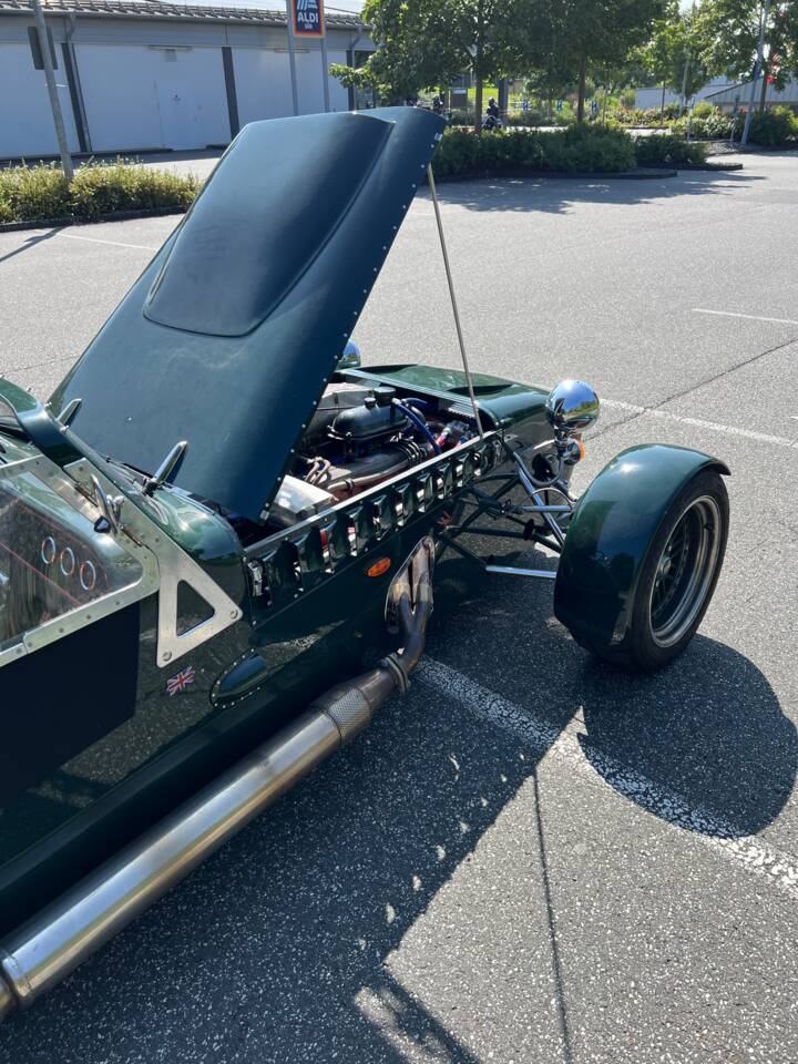 Image 72/134 of Lotus Seven (2000)
