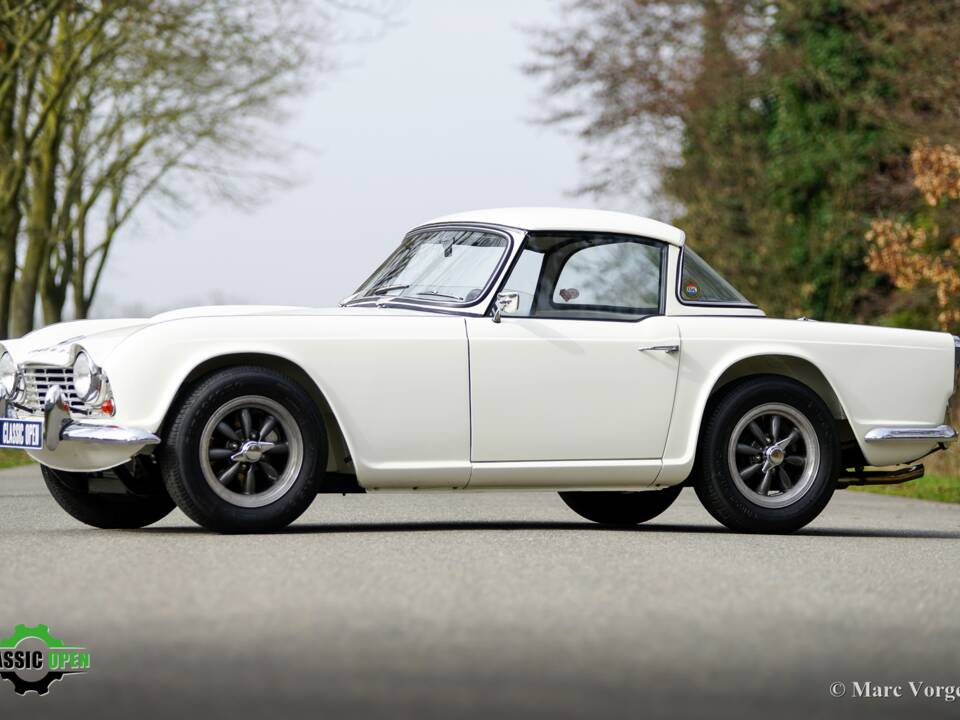 Afbeelding 23/66 van Triumph TR 4 (1963)