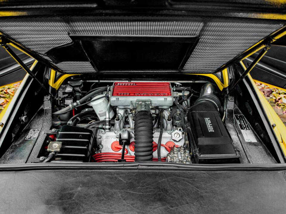 Bild 38/55 von Ferrari 328 GTS (1986)