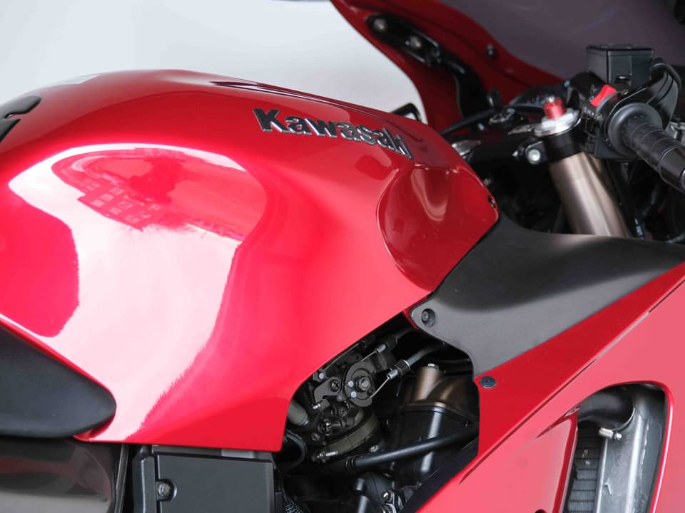 Image 21/91 of Kawasaki Ninja 1200 ZX-12R (2000)