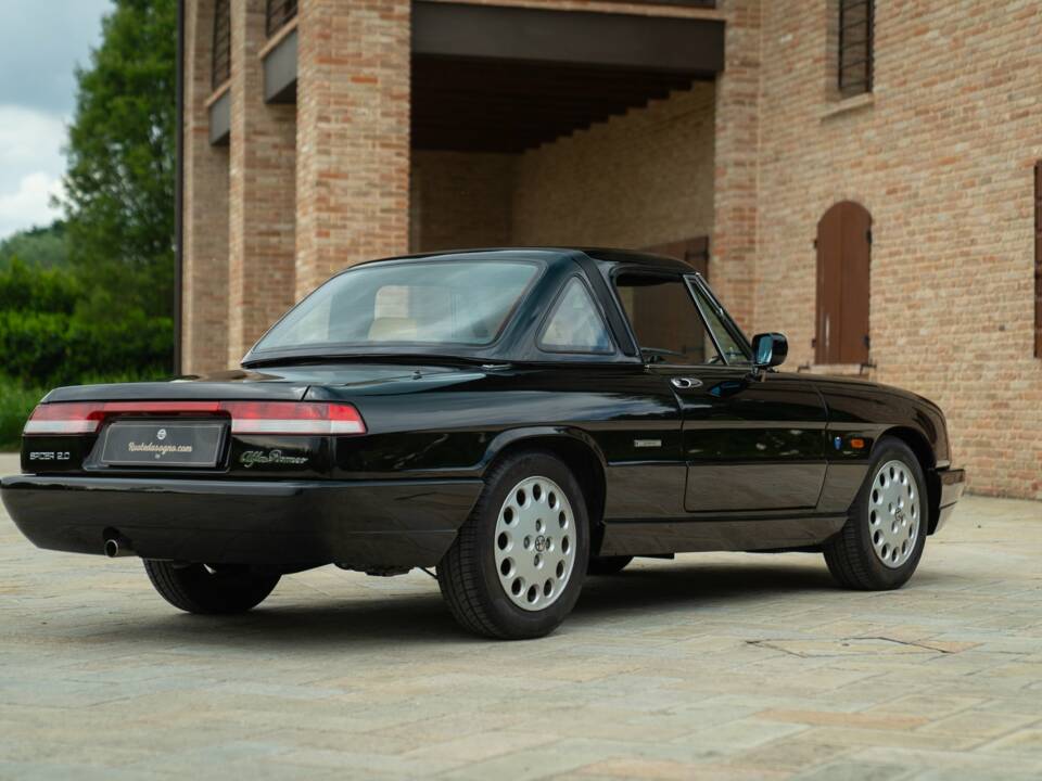 Image 7/50 of Alfa Romeo 2.0 Spider (1991)