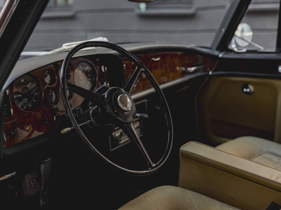Immagine 11/30 di Bentley S 3 Continental (1965)