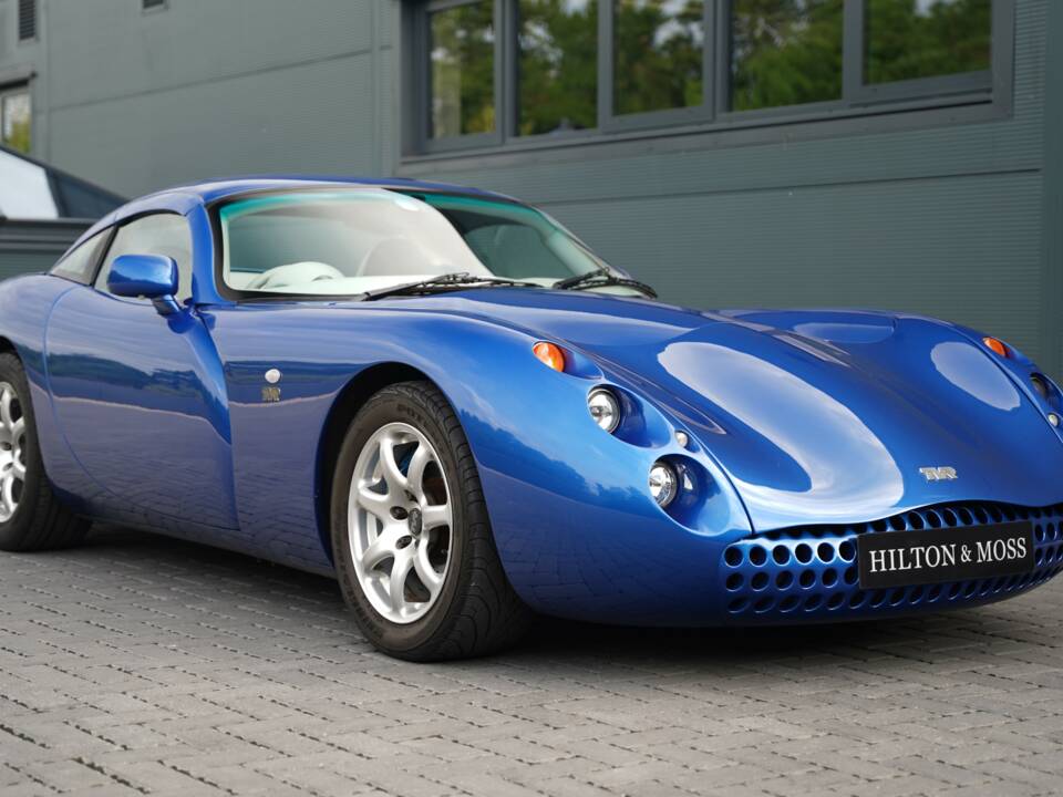 Image 41/50 of TVR Tuscan S (2000)