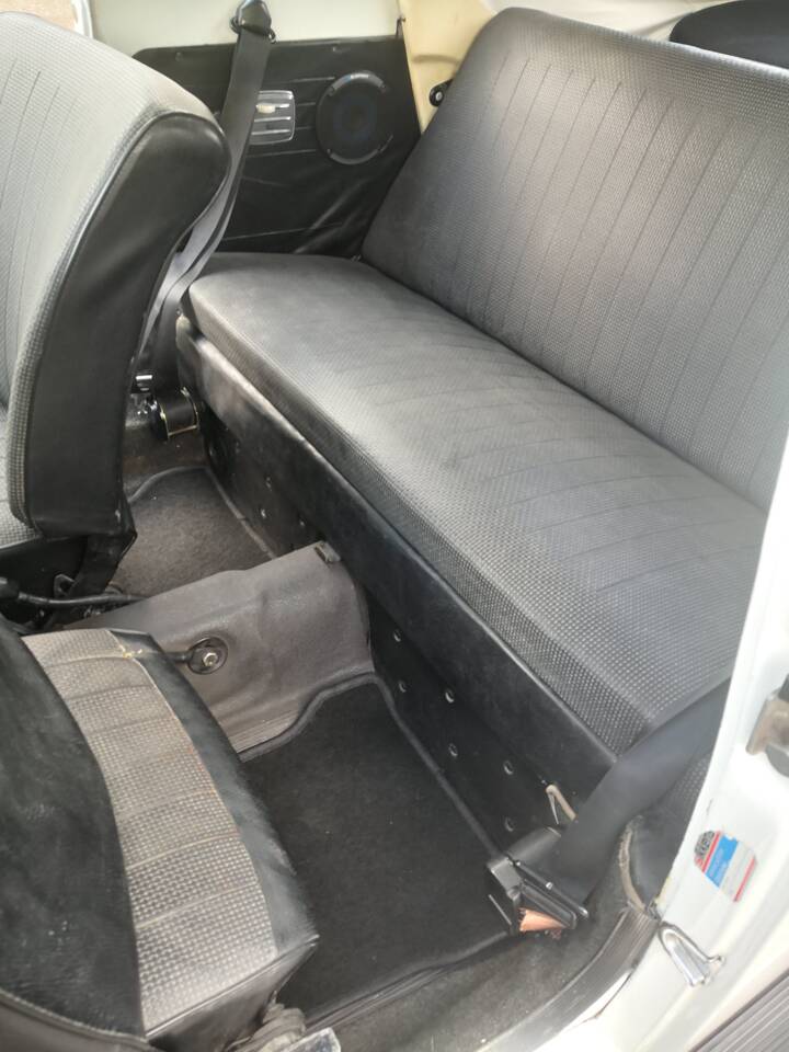 Bild 49/160 von Volkswagen Käfer 1300 (1971)