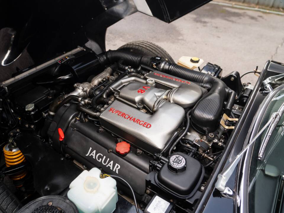 Bild 19/58 von Jaguar E-Type V12 (1974)