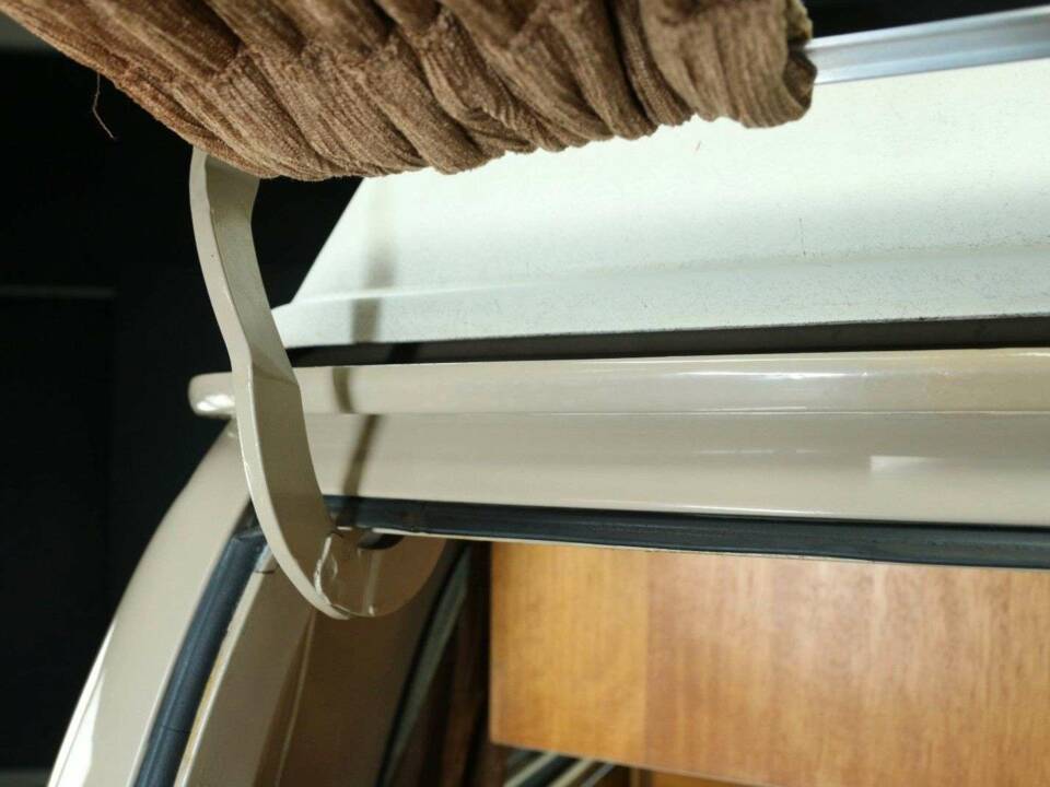 Immagine 46/50 di Volkswagen T2a Westfalia (1969)