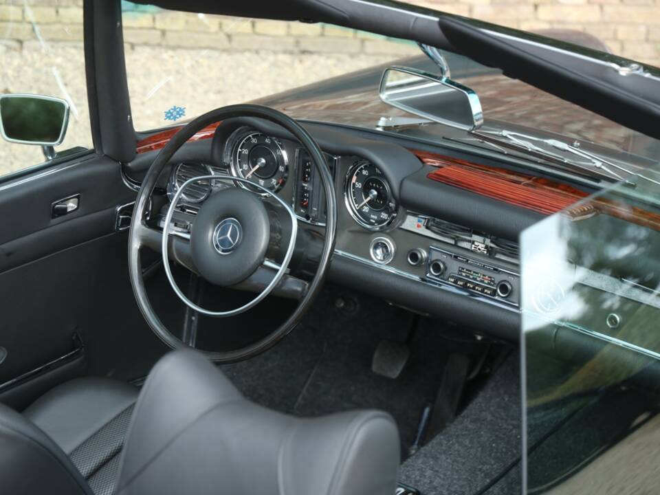 Bild 48/50 von Mercedes-Benz 280 SL (1971)