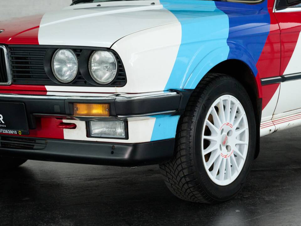 Bild 3/50 von BMW 325i (1986)