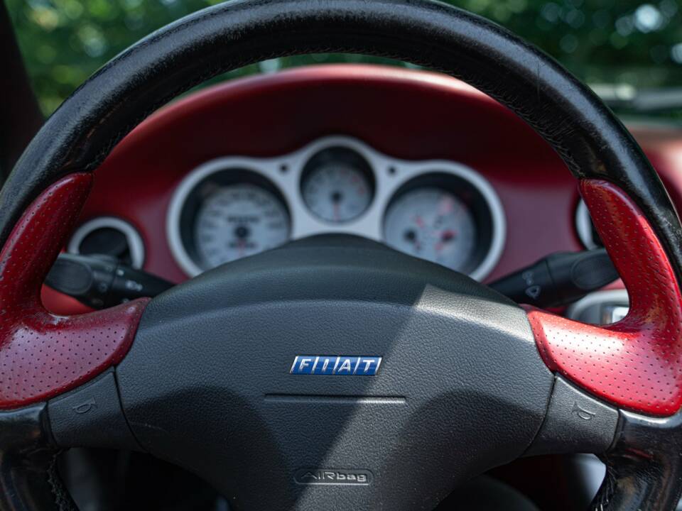 Bild 37/49 von FIAT Barchetta (1999)