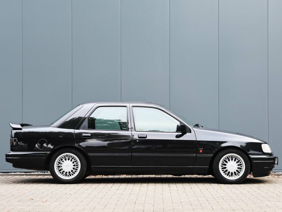 Image 4/50 of Ford Sierra Cosworth 4x4 (1992)