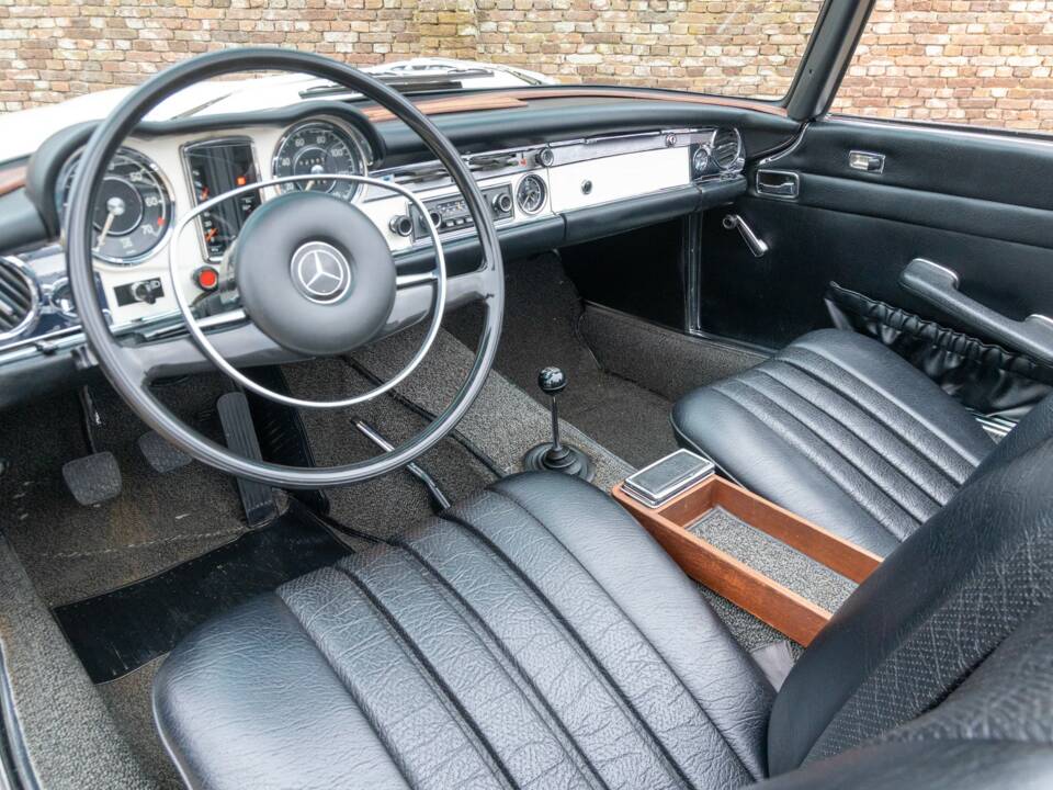 Bild 3/50 von Mercedes-Benz 280 SL (1970)