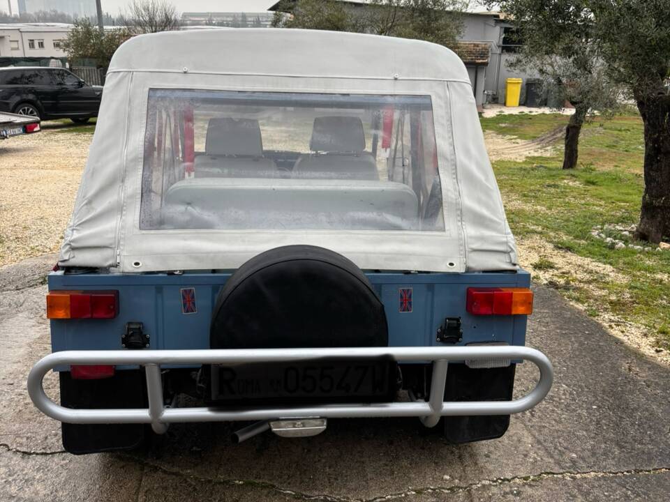 Image 6/20 of Mini Moke (1989)