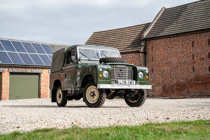 Afbeelding 15/50 van Land Rover 109 (1983)